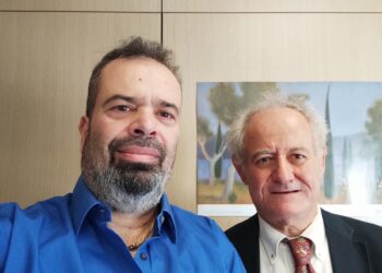 Συνάντηση με τον Πρόεδρο του τμήματος Κοινωνιολογίας της Παντείου και στελέχους της Παράταξης «Αττική Ανεξάρτητη Αυτοδιοίκηση – Γιάννης Σγουρός» Τρύφωνα Κωστόπουλο για το Ερευνητικό Έργο Καινοτομίας «Πικέρμι 123»