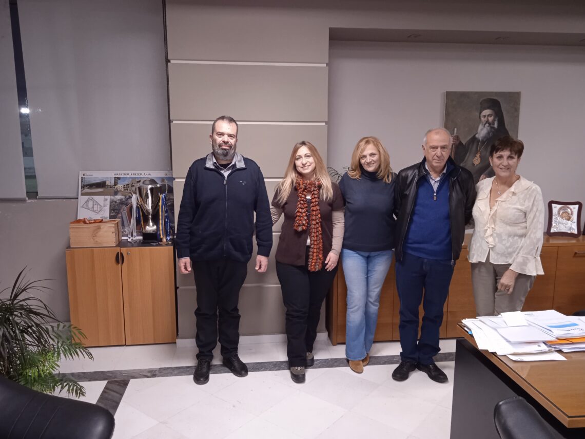 Παραγωγική συνάντηση με τη Δήμαρχο και την αρμόδια Αντιδήμαρχο Ραφήνας-Πικερμιου για το Ερευνητικό Έργο “Πικέρμι 123 – Εμβληματικό Θεματικό Πάρκο Παλαιοντολογίας